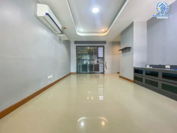 *****ทาวน์เฮ้าส์มือสองย่านนครปฐม ม.พฤกษาทาวน์เน็กซ์ ปิ่นเกล้า-พุทธมณฑลสาย4 หลังมุม บนเนื้อที่ 18.2 ตร.ว. ฟังก์ชัน 3 ห้องนอน 2 ห้องน้ำ 2 ที่จอดรถ เดินทางสะดวก บนทำเลเชื่อมต่อถ.พุทธมณฑลสาย4, ถ.บรมราชชนนี, ถ.เพชรเกษม ใกล้ ม.มหิดล และเซ็นทรัลศาลายา